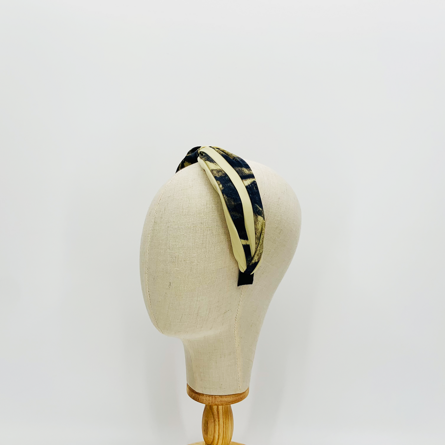 Headband HBS00290