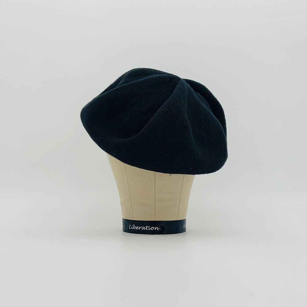 Beret LIA00043