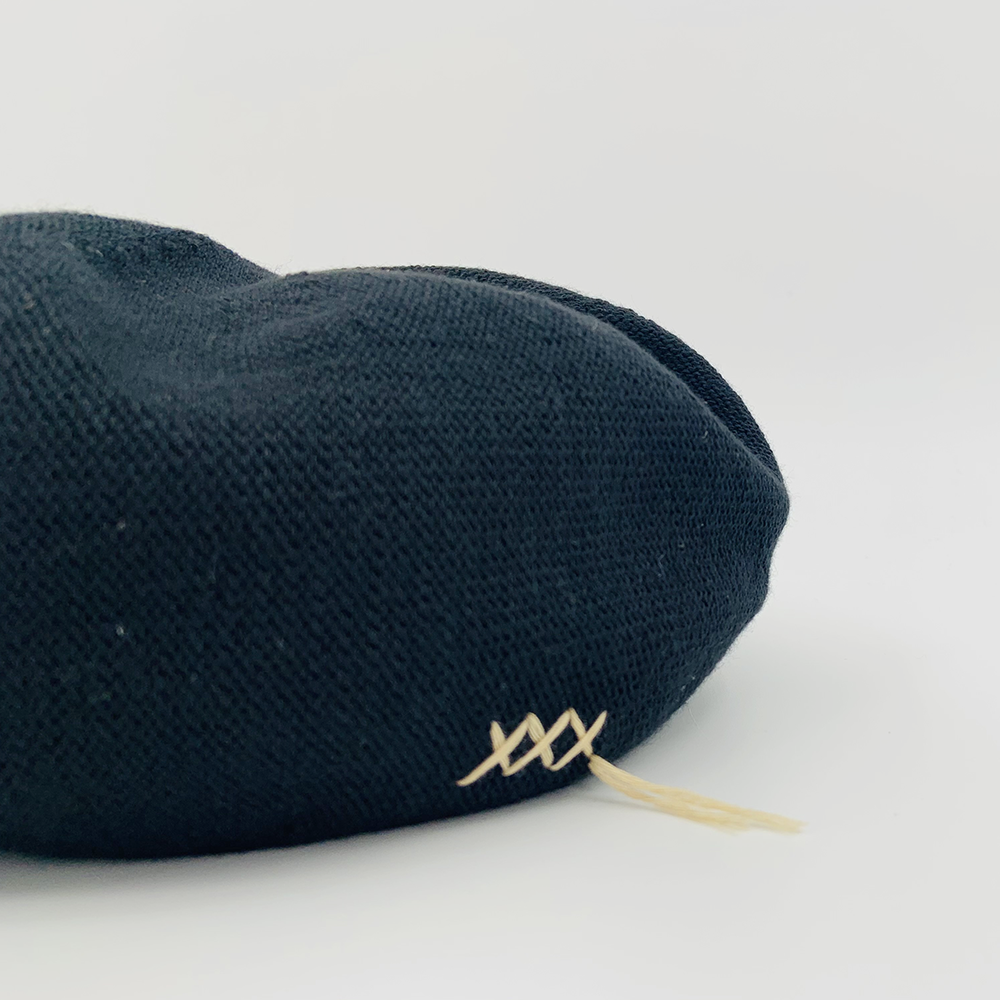 Beret LIA00043