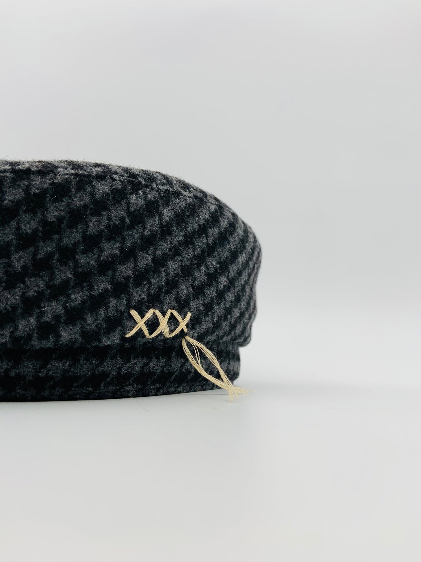 Beret LID00107