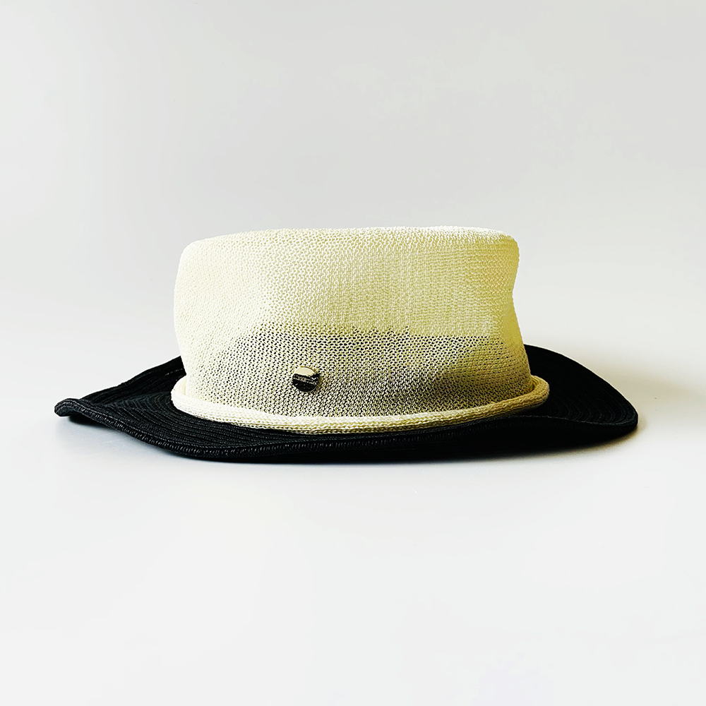 Bucket LIG00027