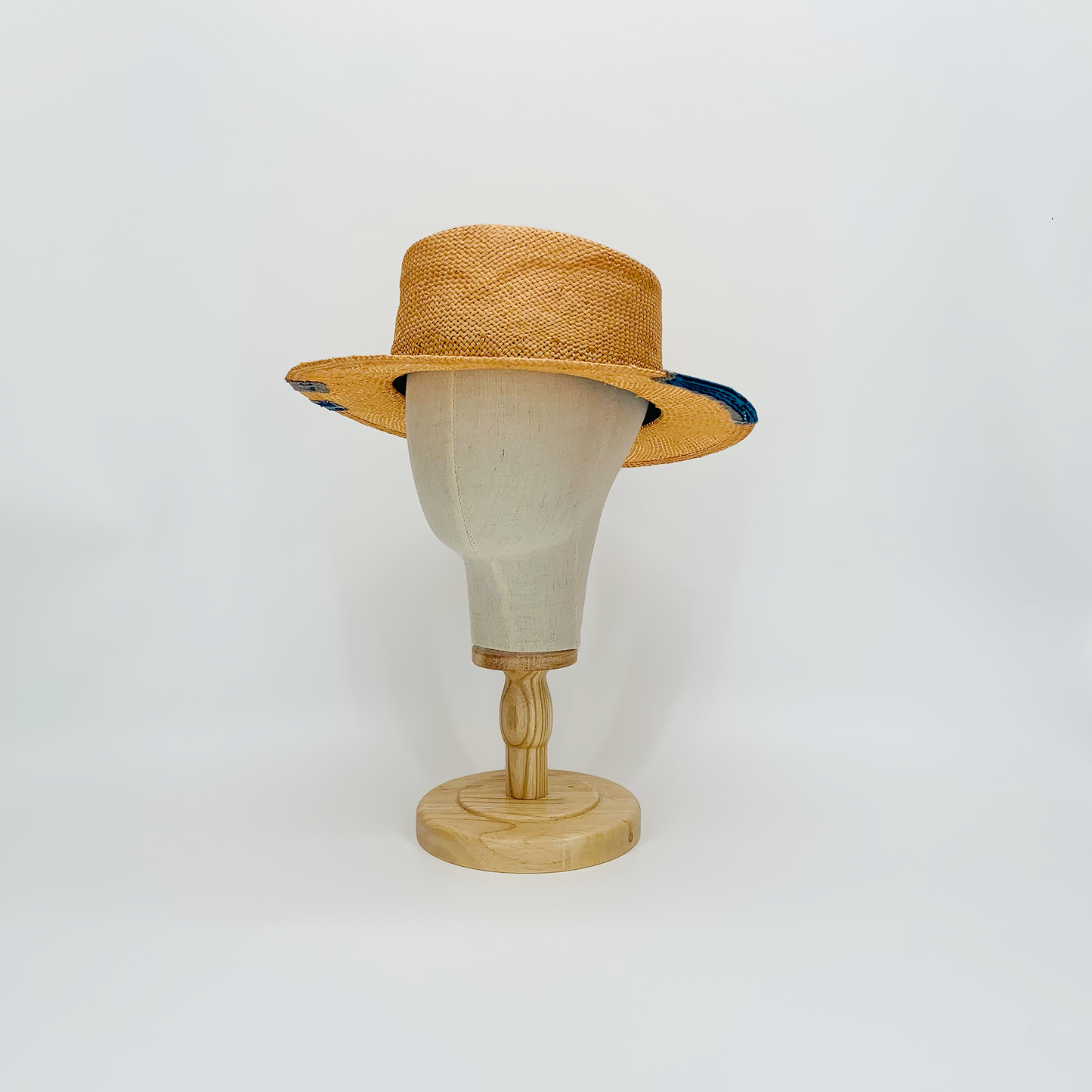Bucket LIJ00036