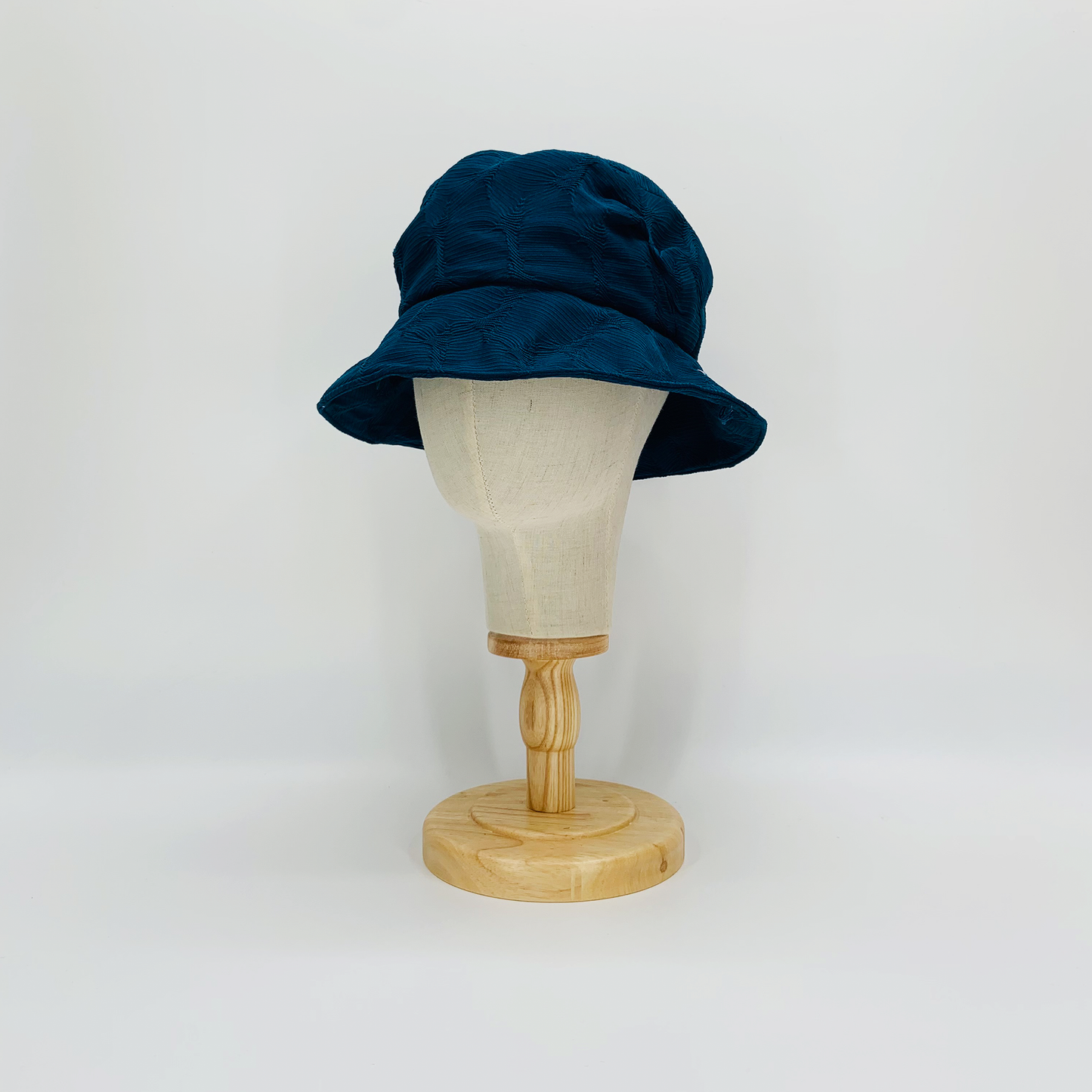 Bucket LIJ00039