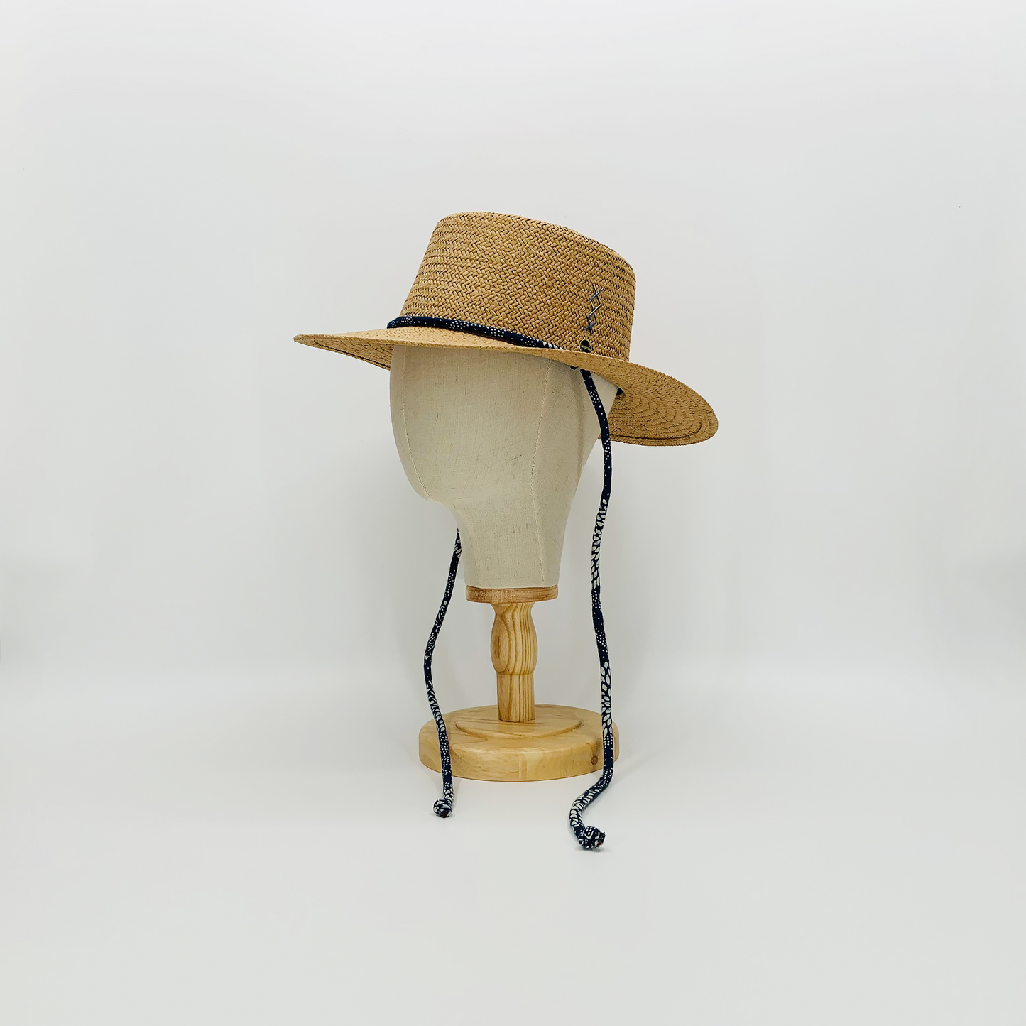 Bucket LIJ00070