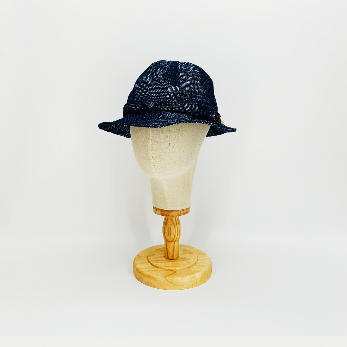 Bucket LIJ00096