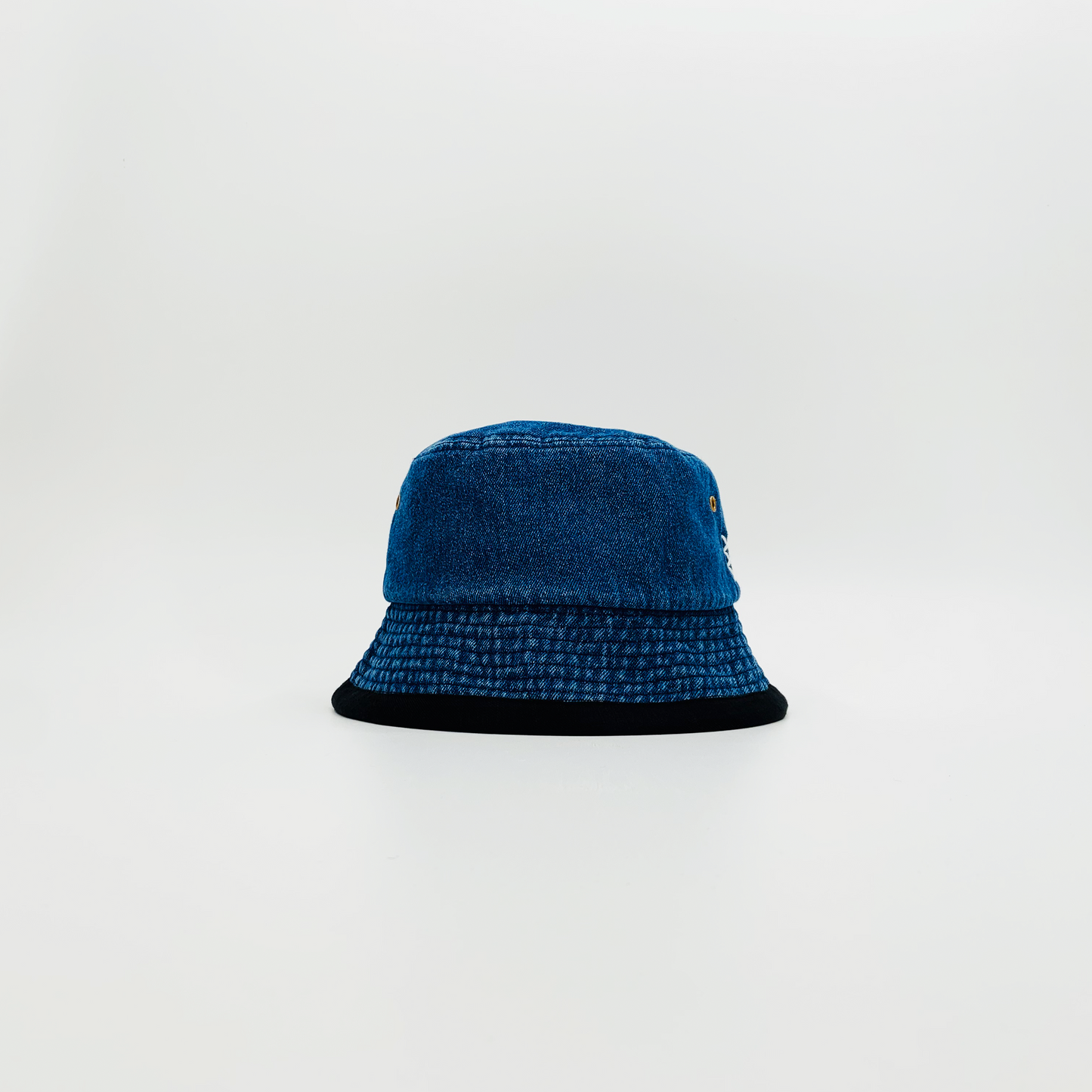 BUCKET LIJ00100