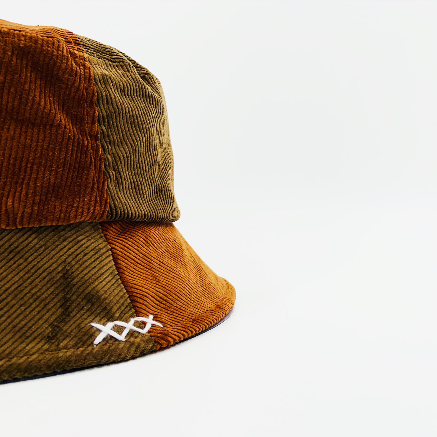 BUCKET LIJ00118