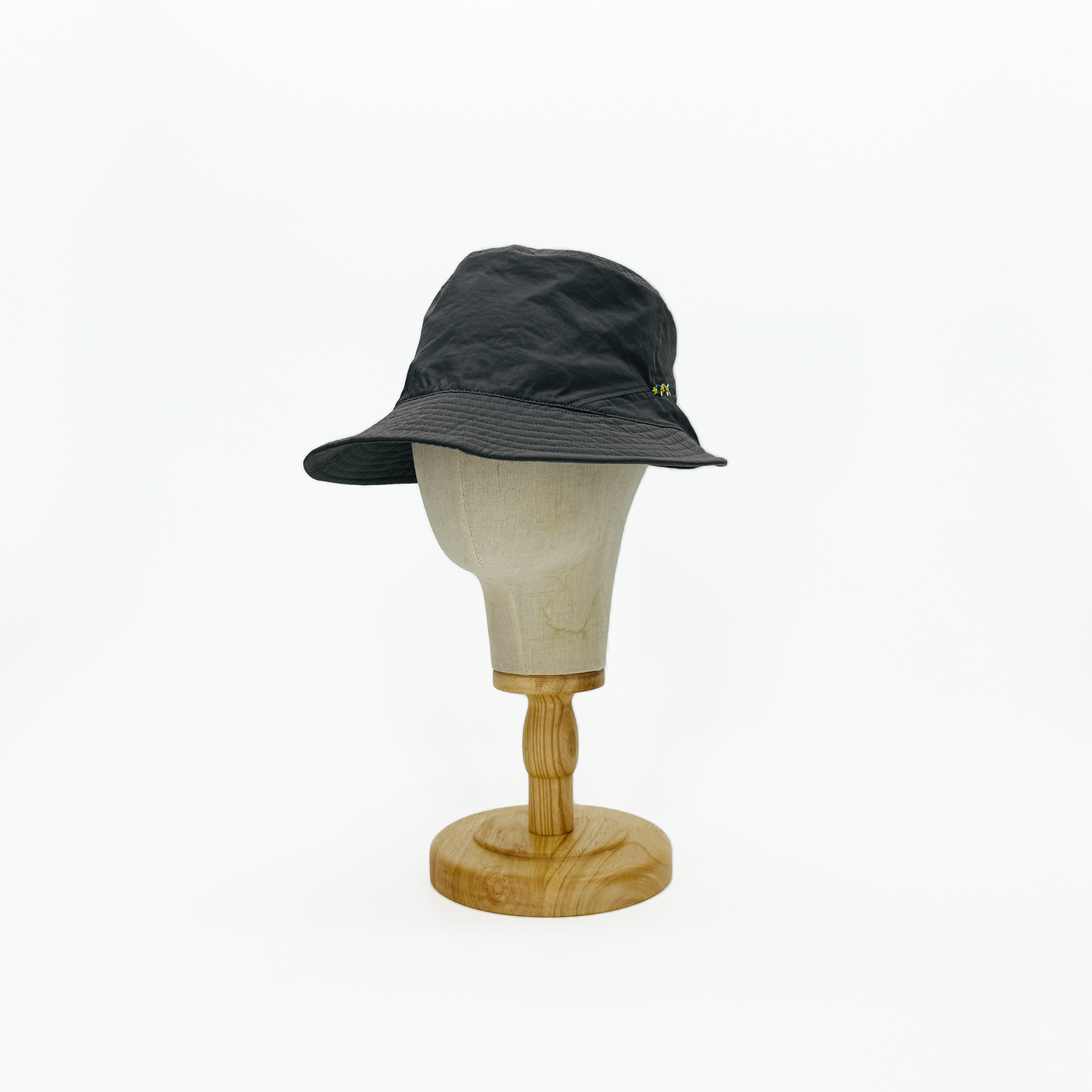 Bucket LIK00120