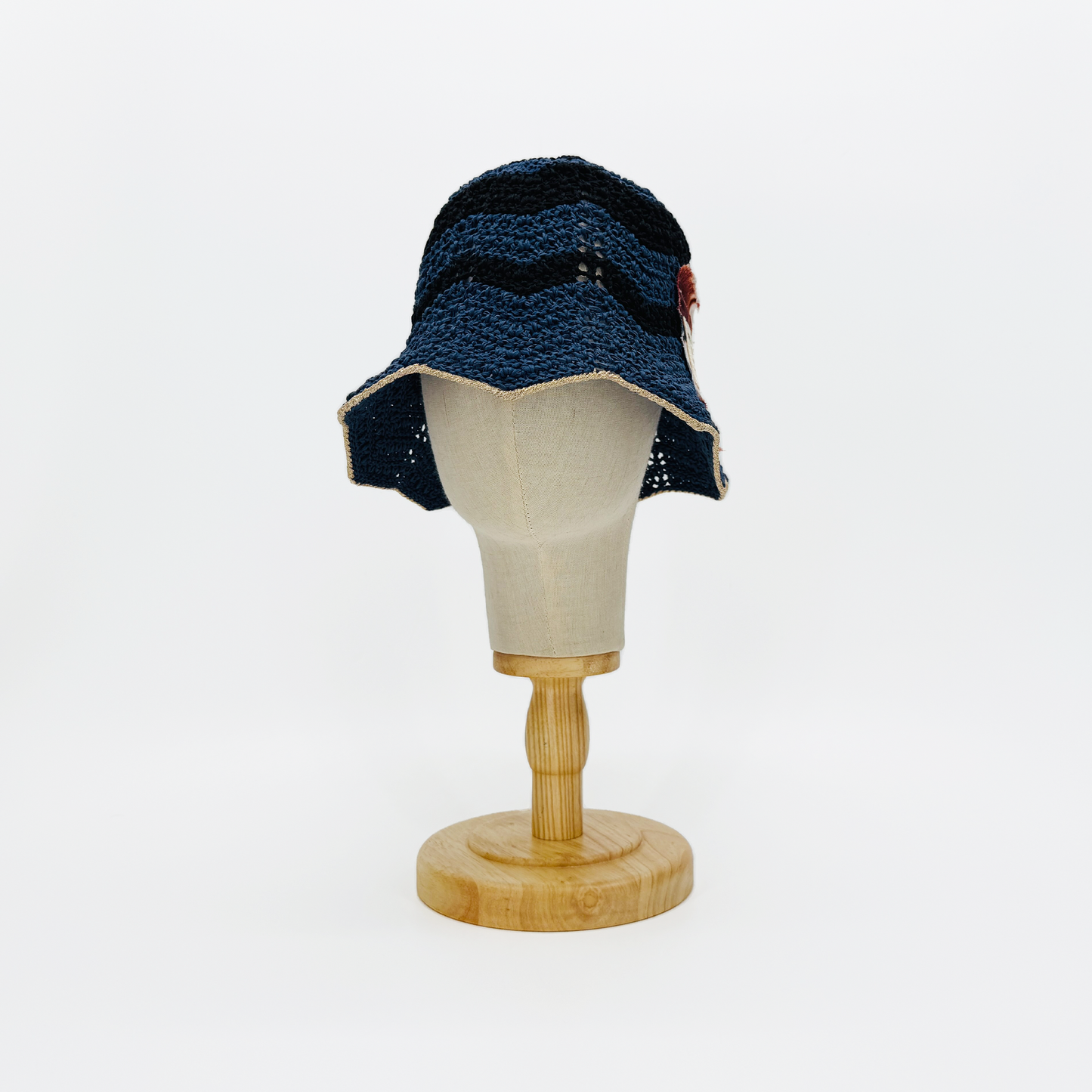 BUCKET LIL00046