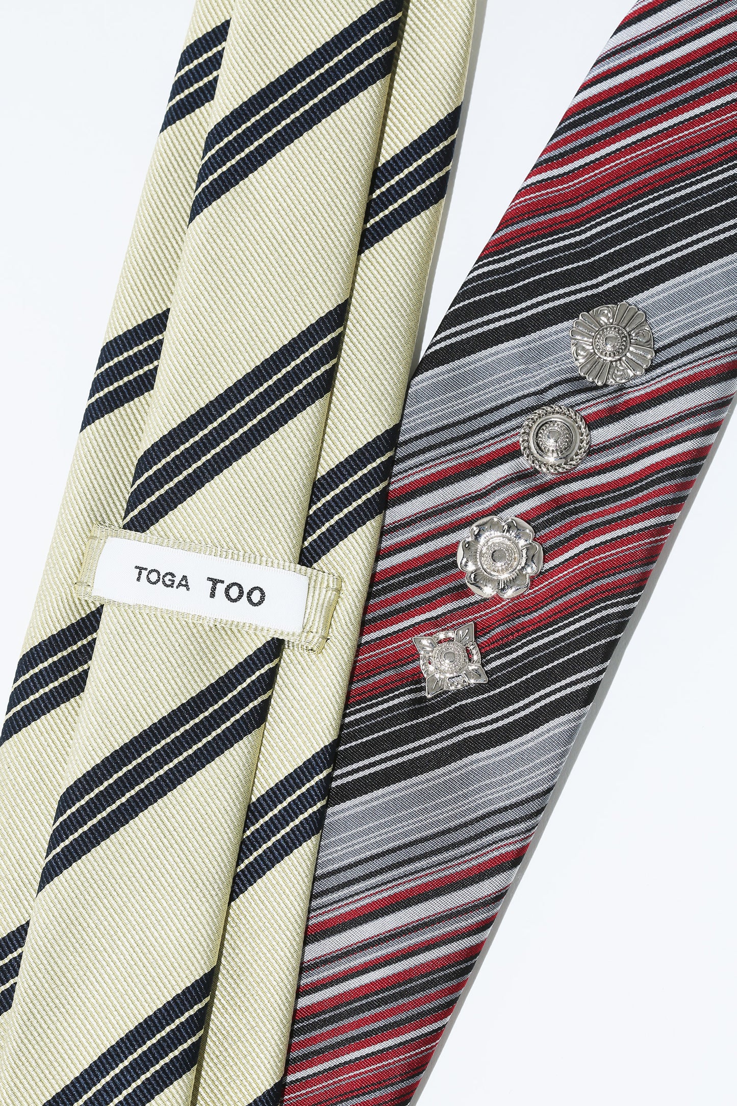 TOGA Metal concho tie TZ252-AC939