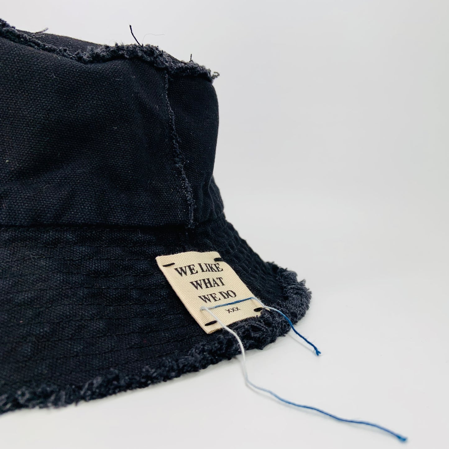 Bucket LIG00046