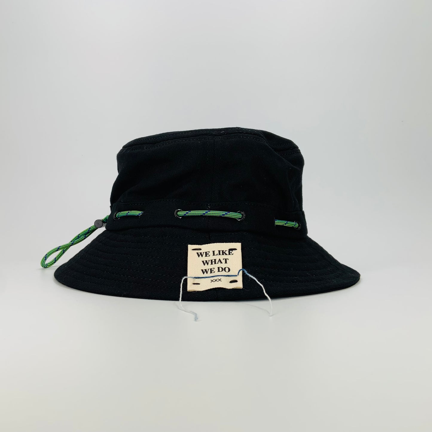 Bucket LIG00049