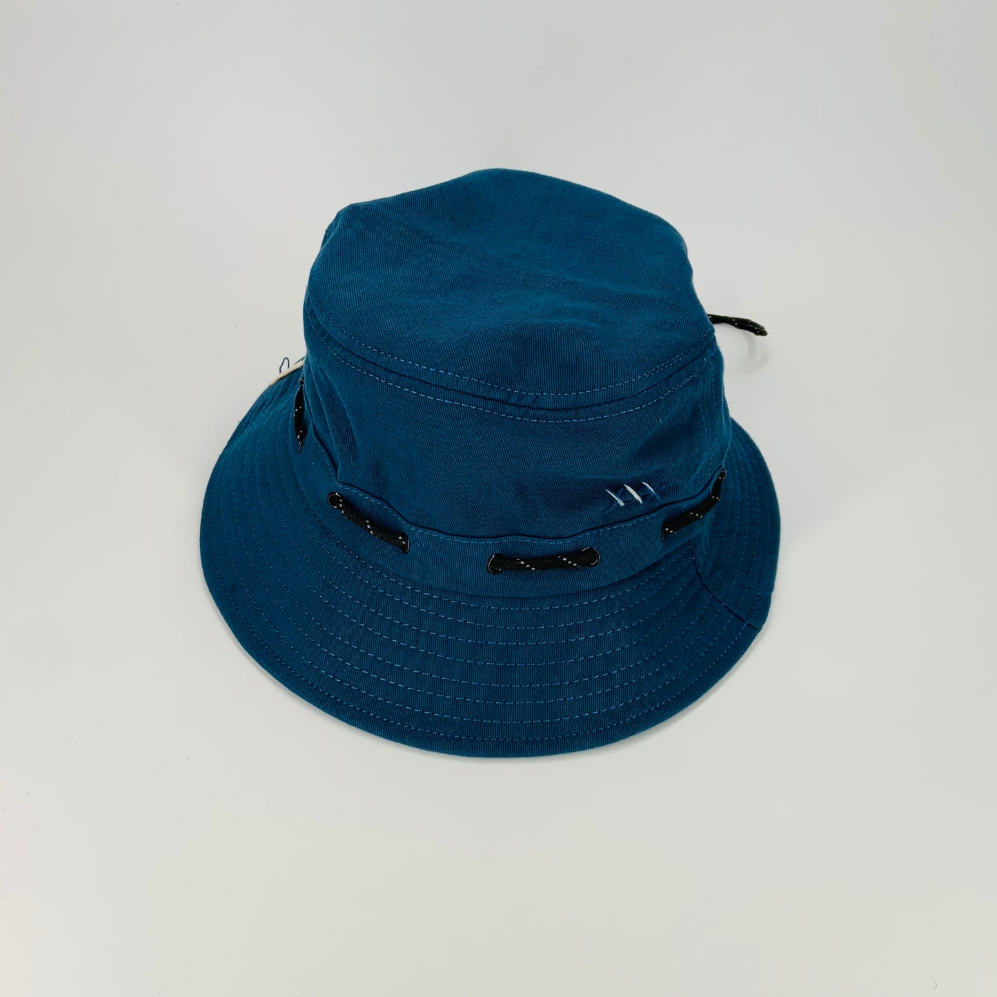 Bucket LIG00049