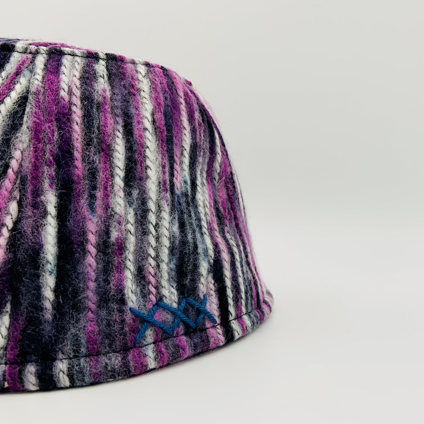 Bucket LID00084
