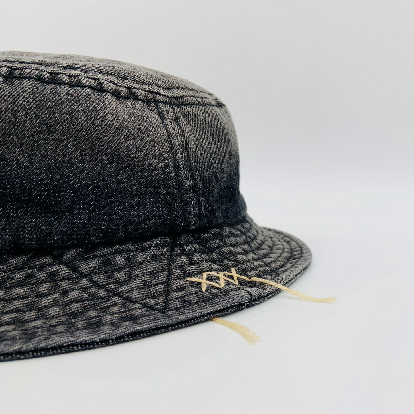 Bucket LIF00017