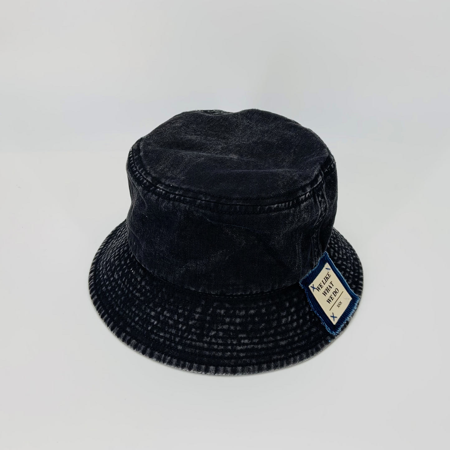 Bucket LIG00001