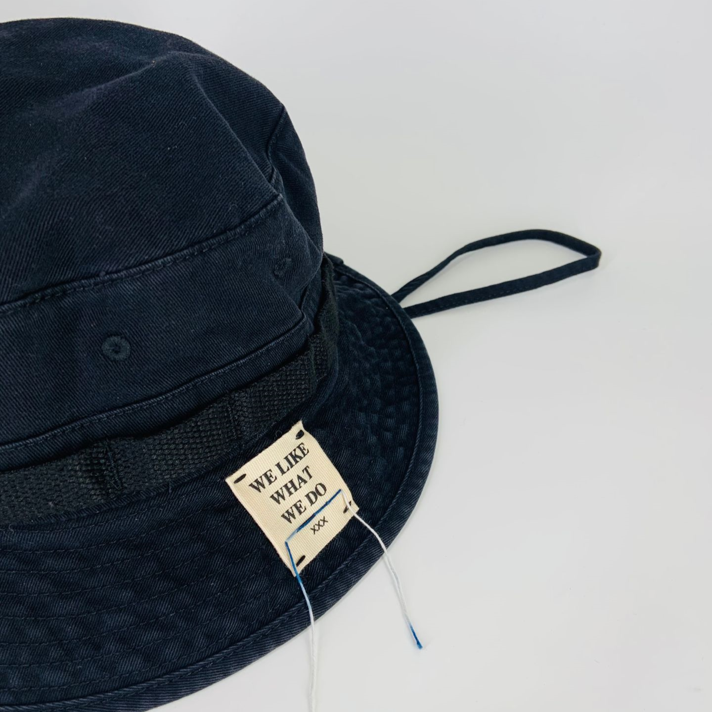 Bucket LIG00010