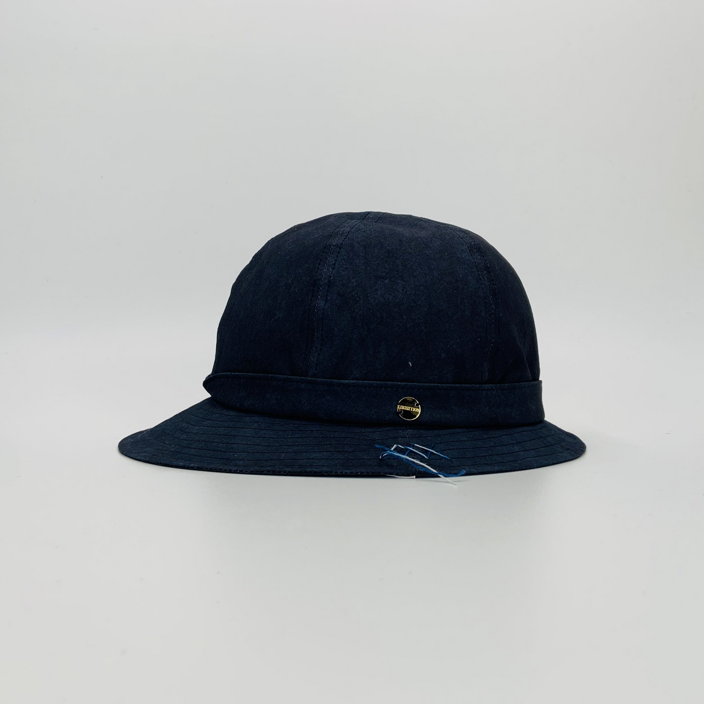 Bucket LIG00026