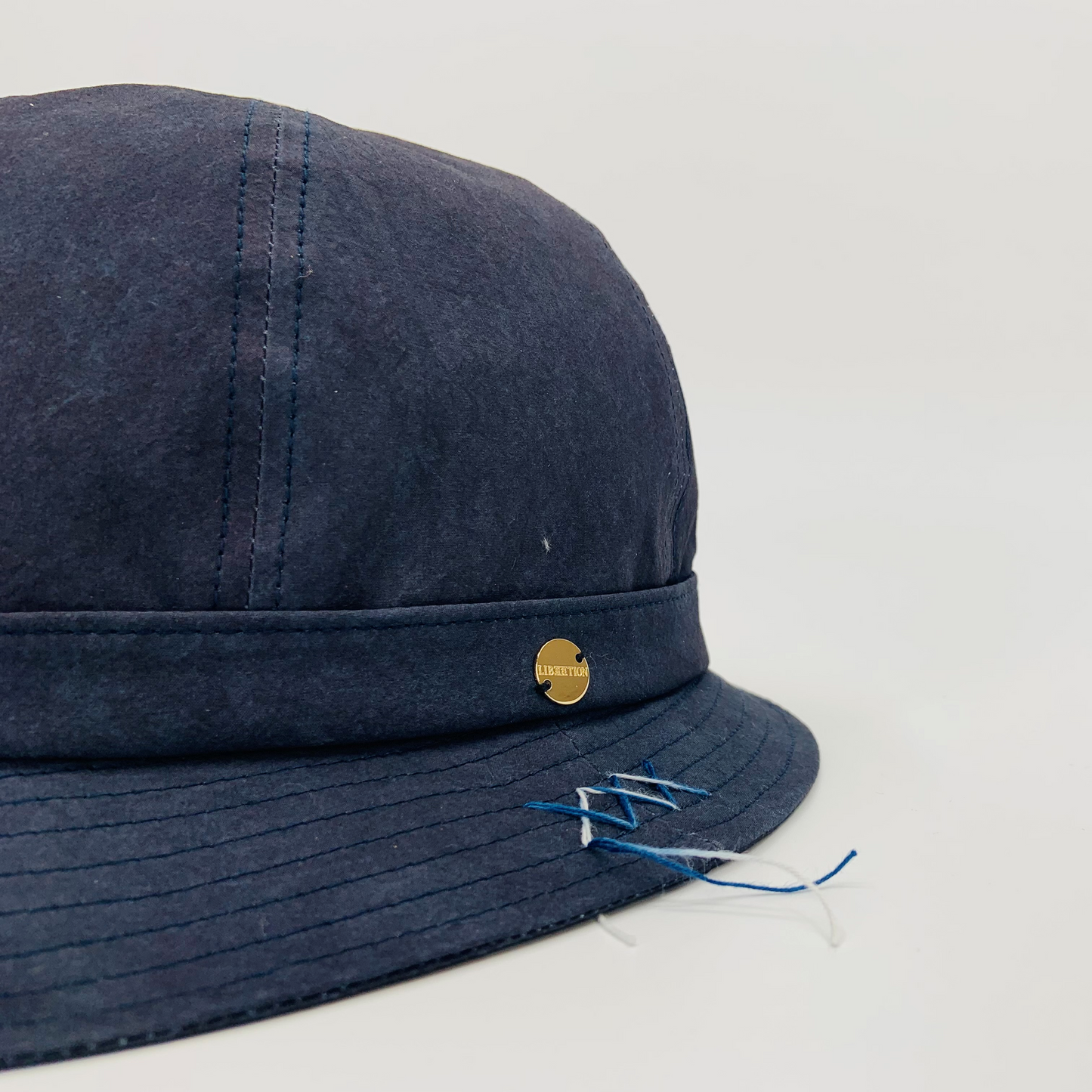 Bucket LIG00026