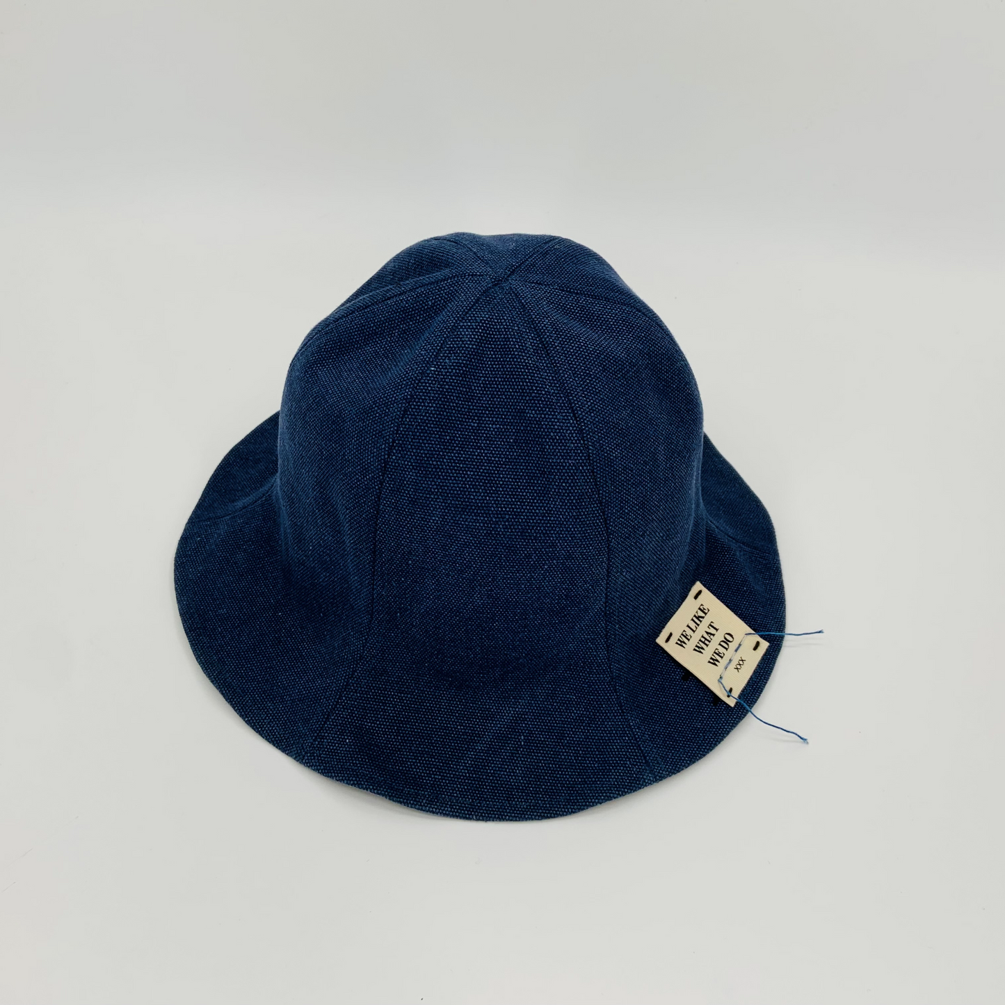 Bucket LIG00038