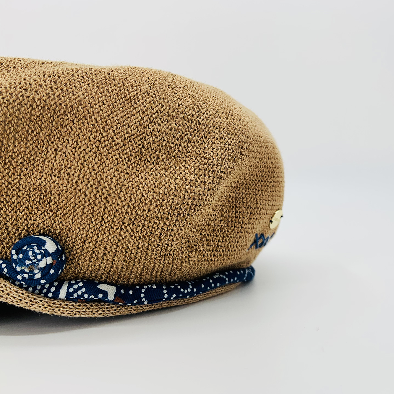 Newsboy LIJ00006