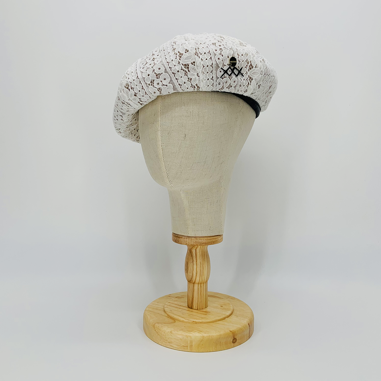 Beret LIJ00007
