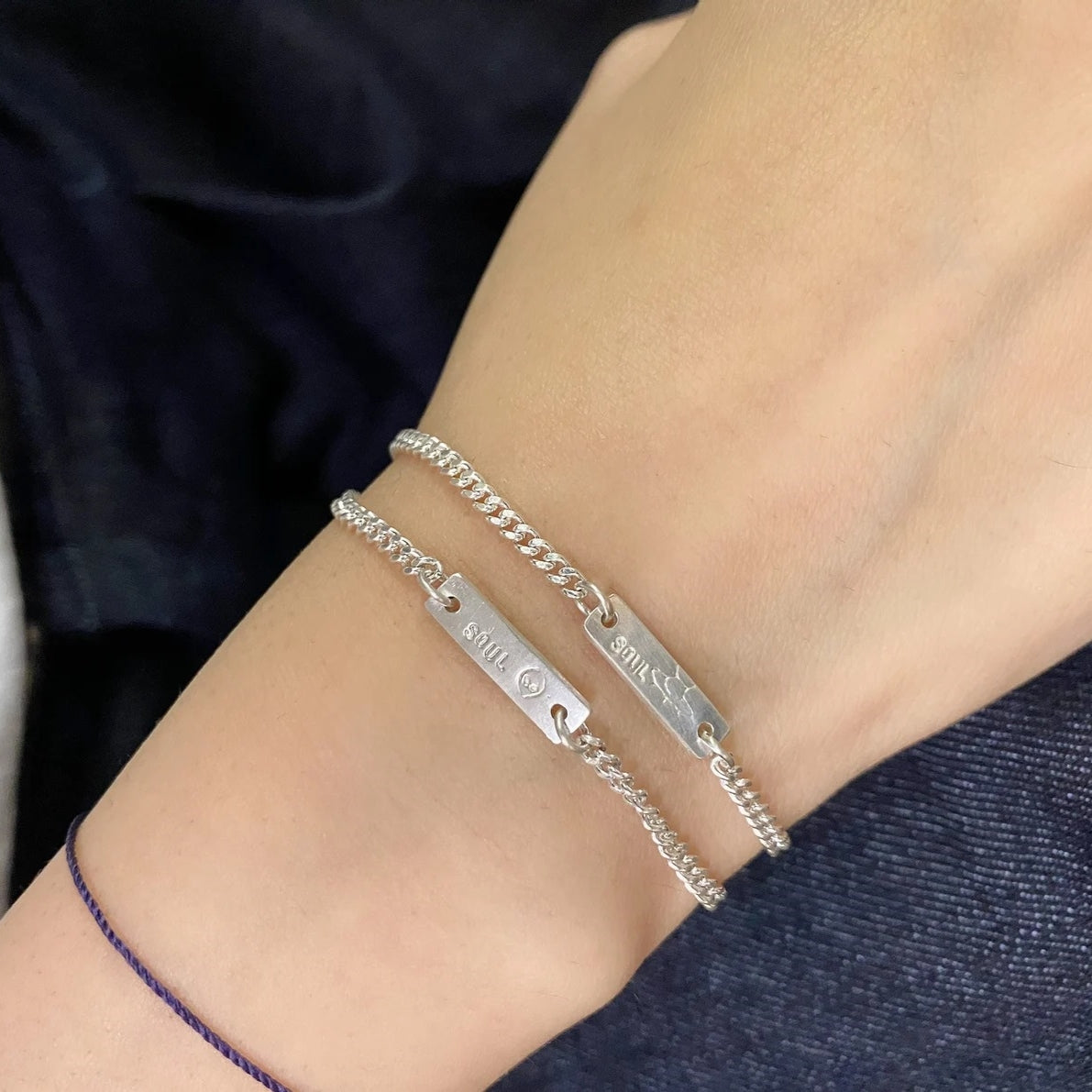 Reminder J Bracelet B005