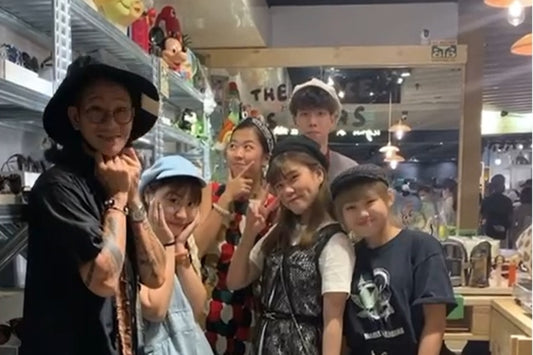 Ring與貪靚同事的日常