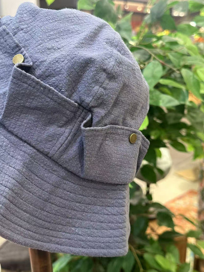 Bucket LIC00063