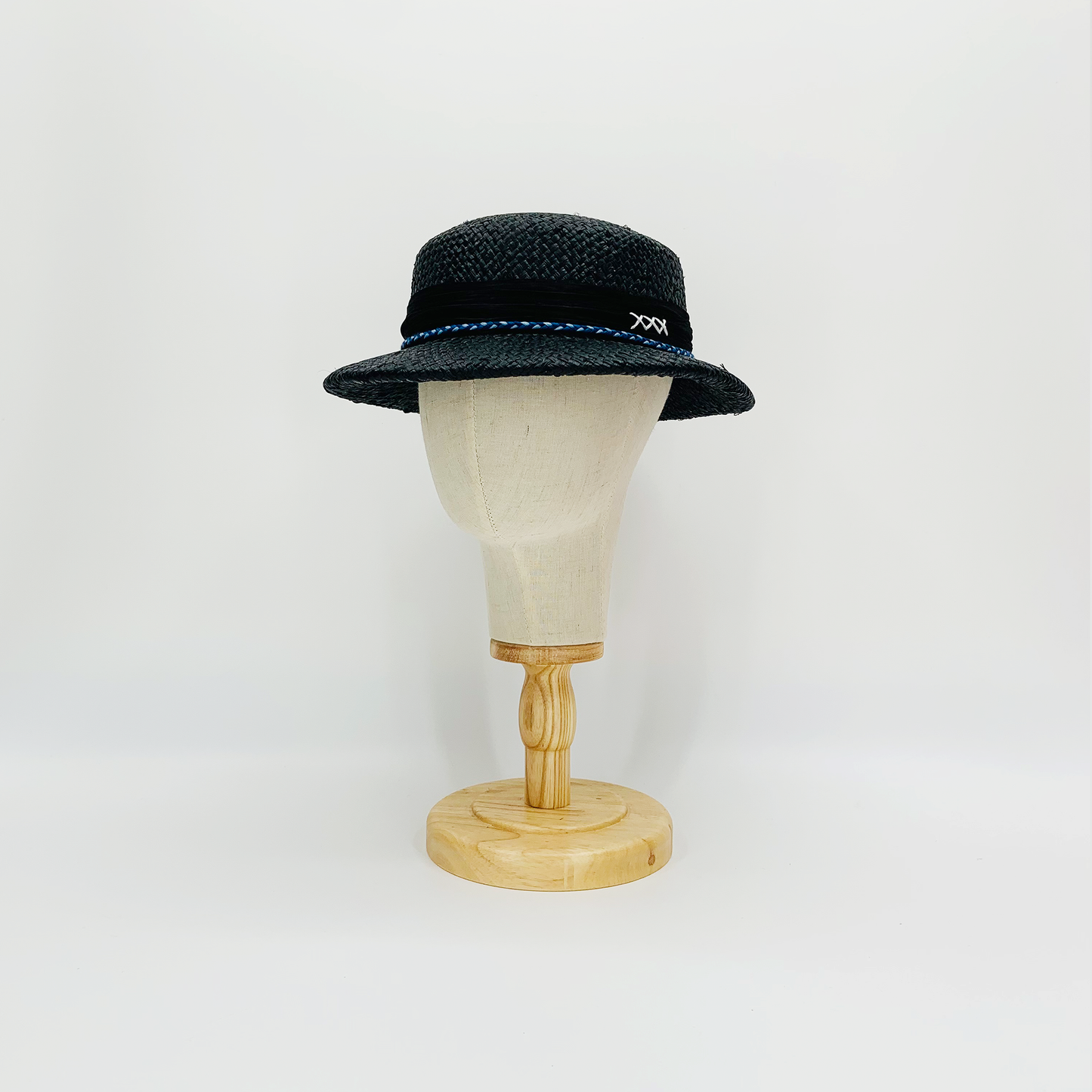 Bucket LIJ00026
