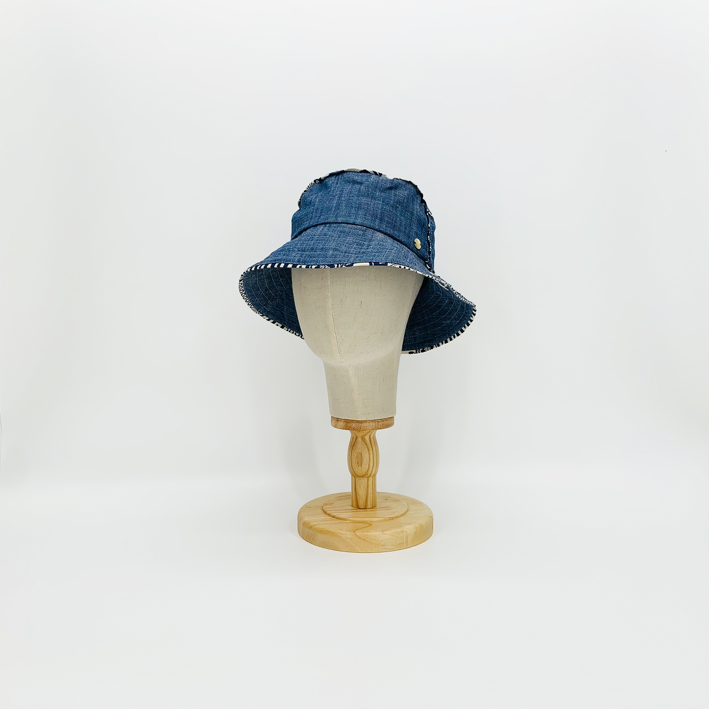 Bucket LIJ00066