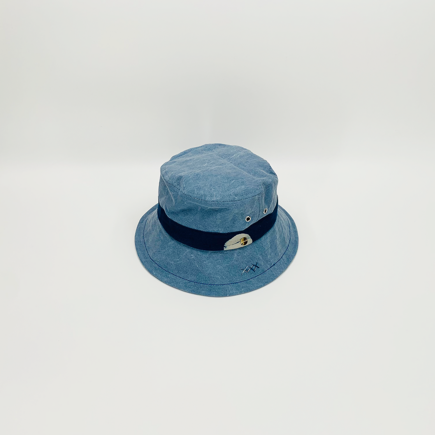 Bucket LIJ00067