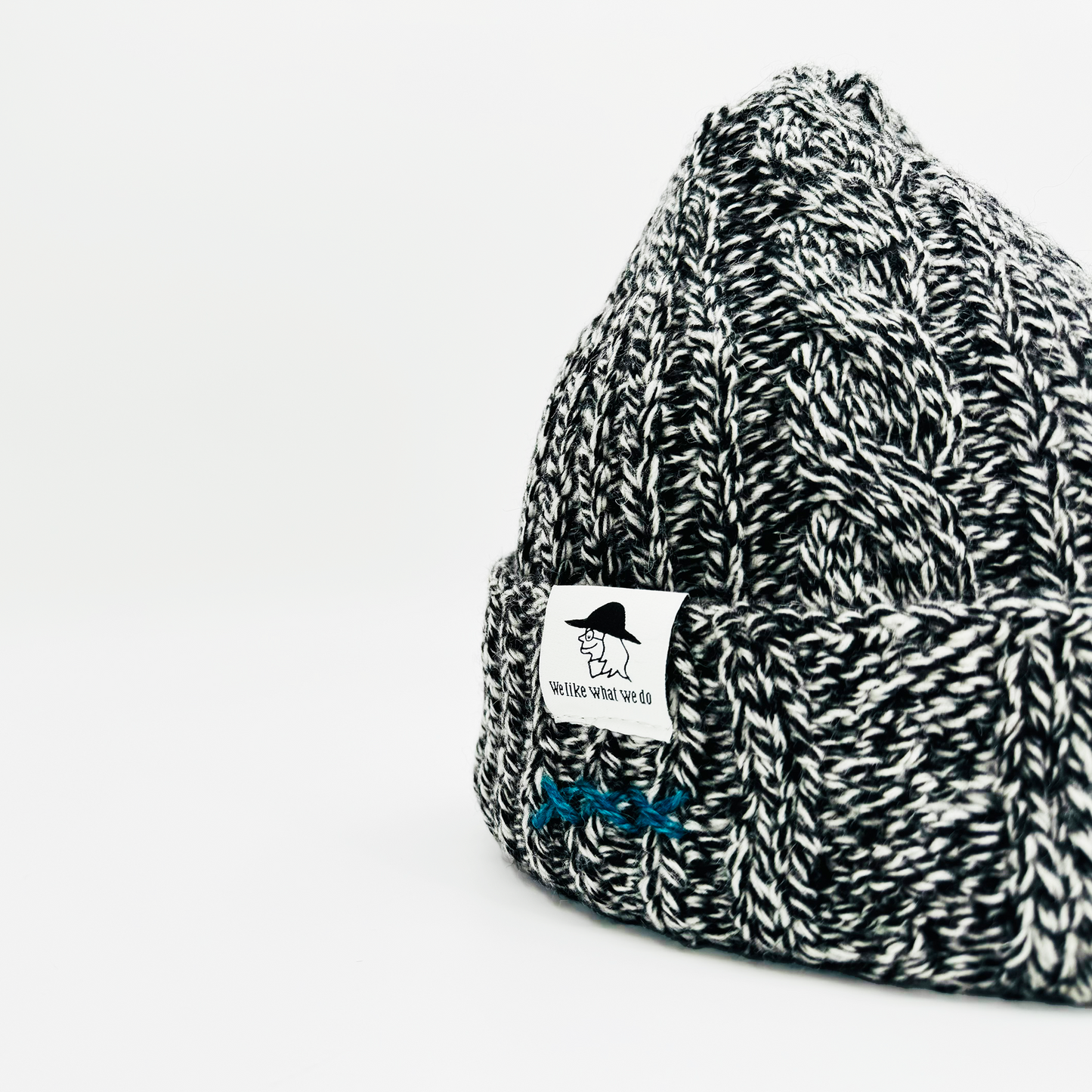 BEANIE LIJ00136