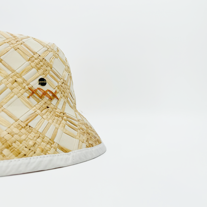 Bucket LIK00027