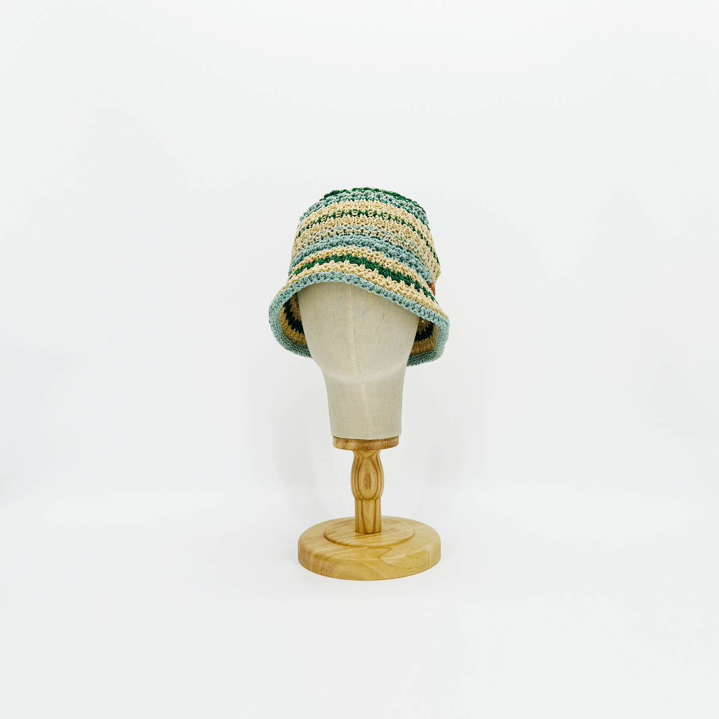 Bucket LIK00037