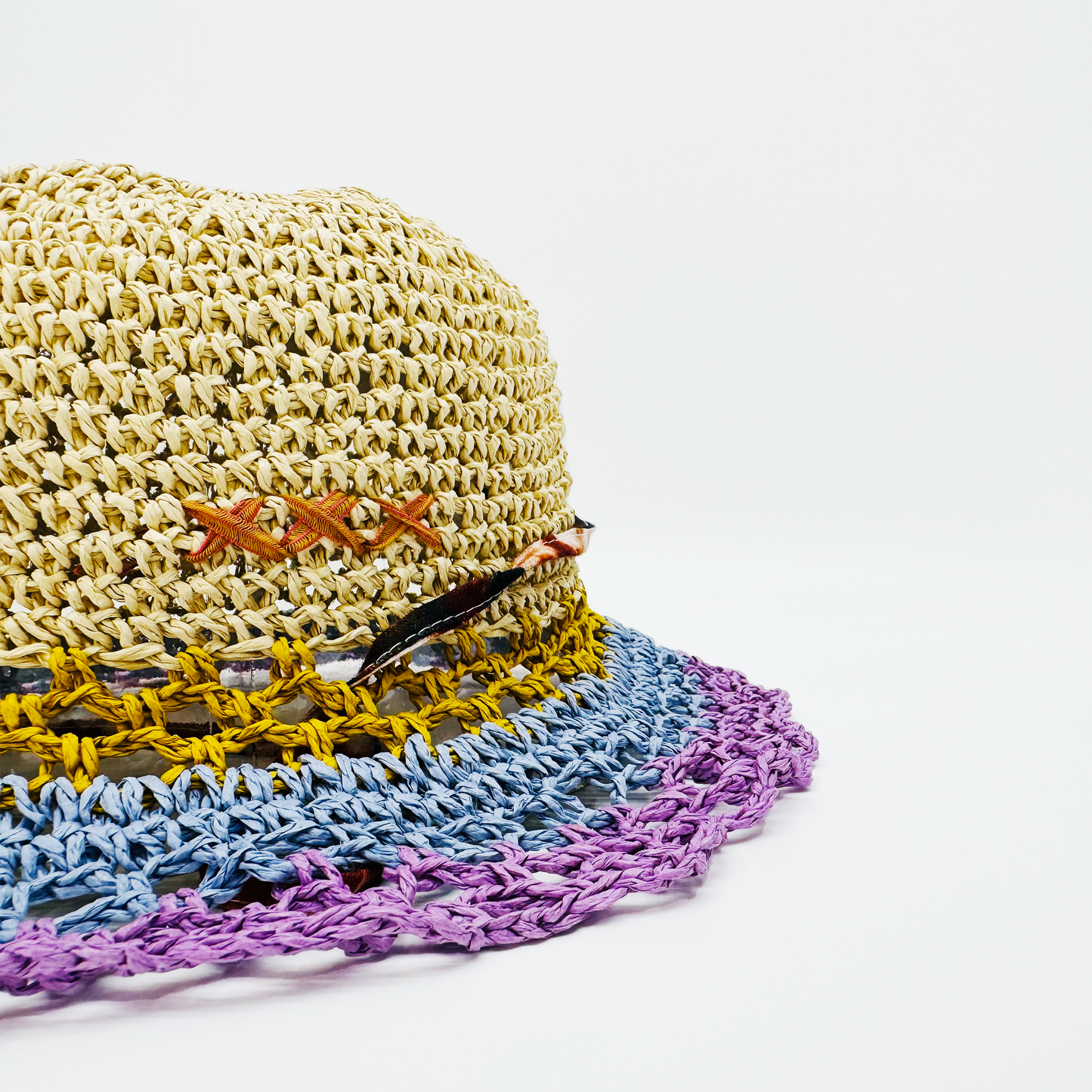 Bucket LIK00039