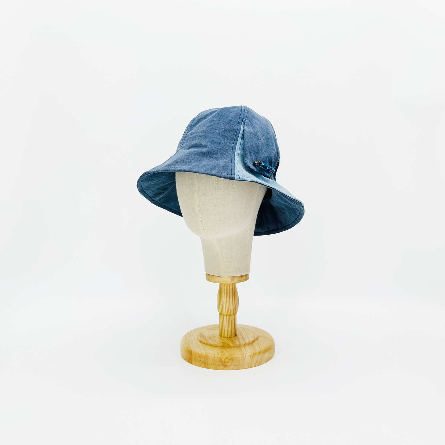 Bucket LIK00066