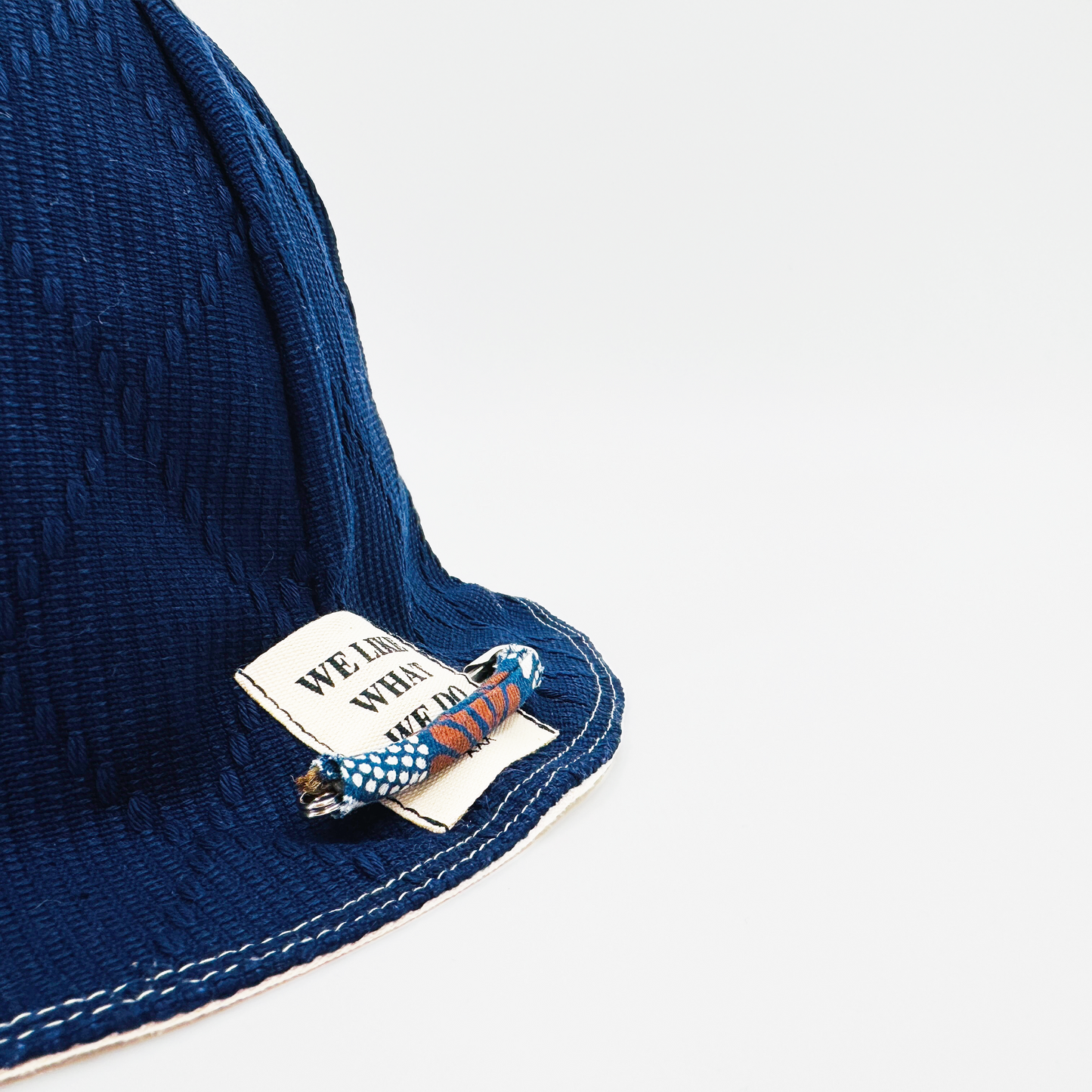 Bucket LIL00012