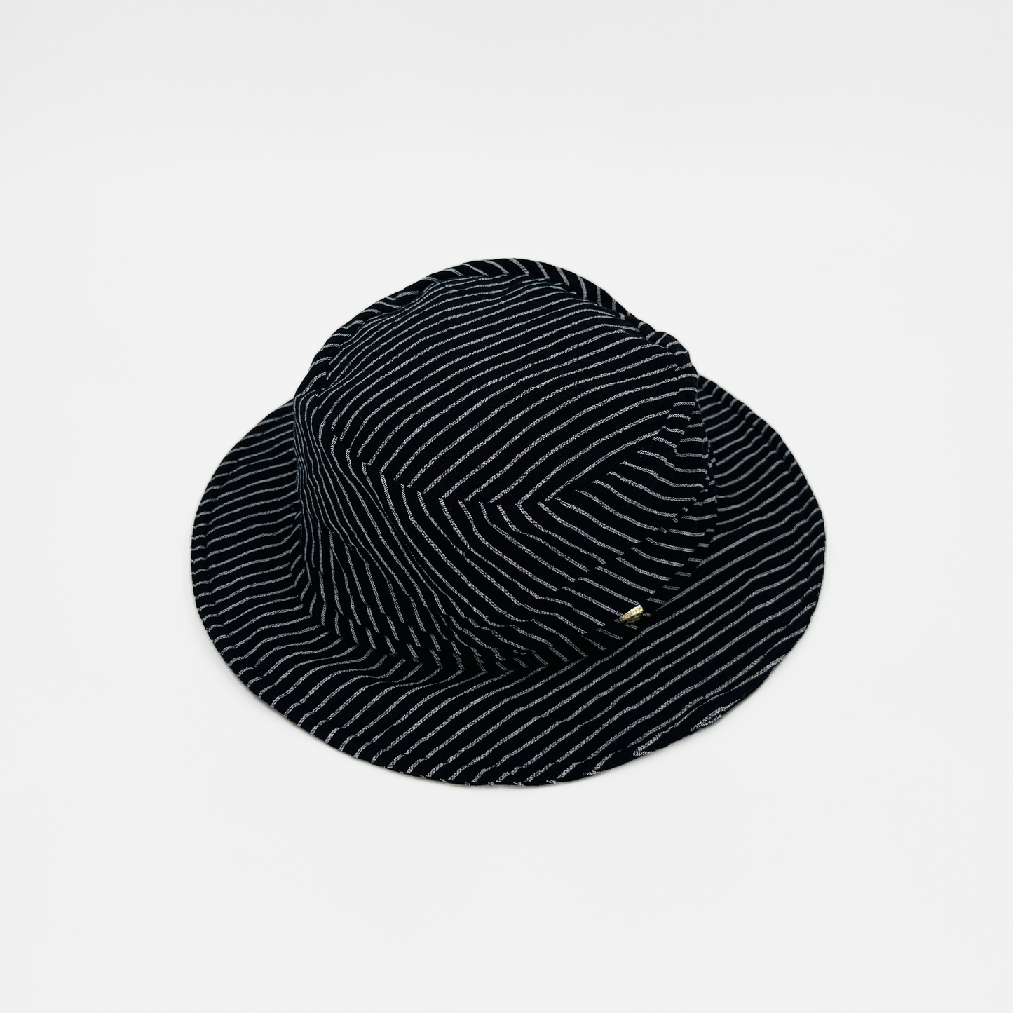 Bucket LIL00111