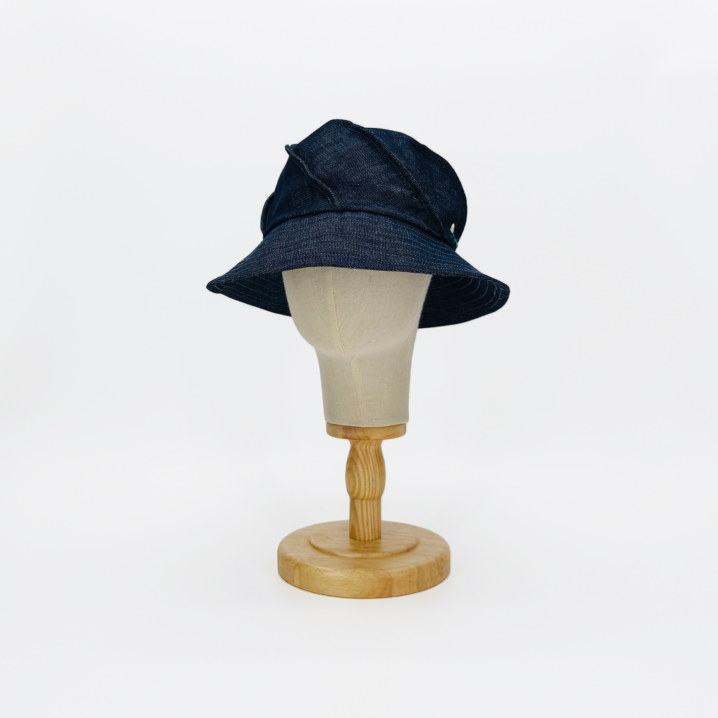 Bucket LIL00113