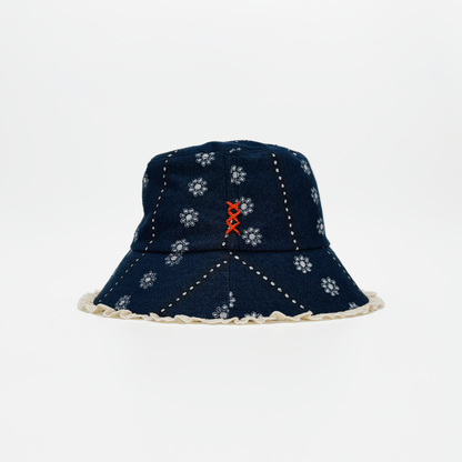 Bucket LIZ00064