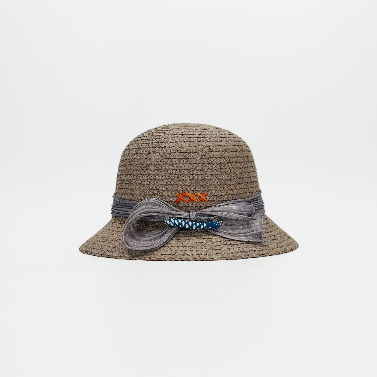 Bucket LIZ00072