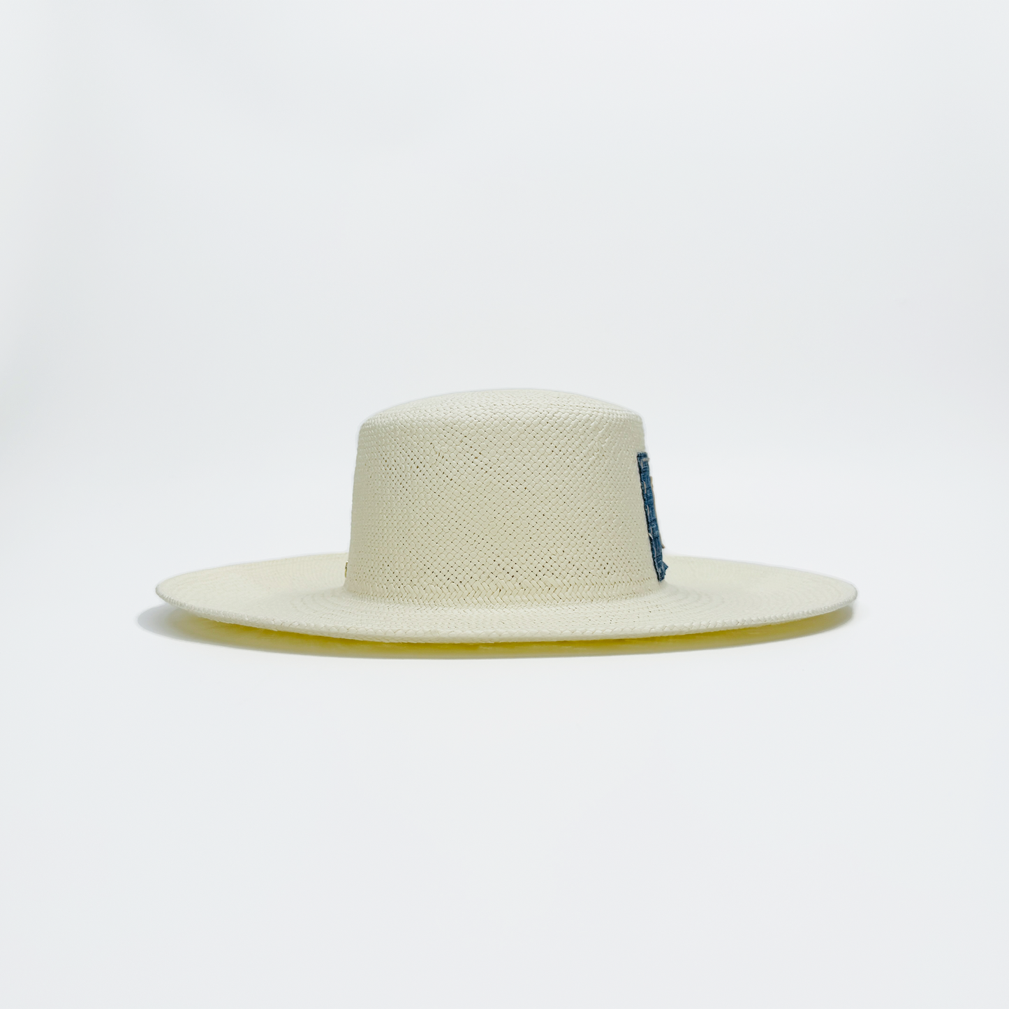 Bucket LIZ00084
