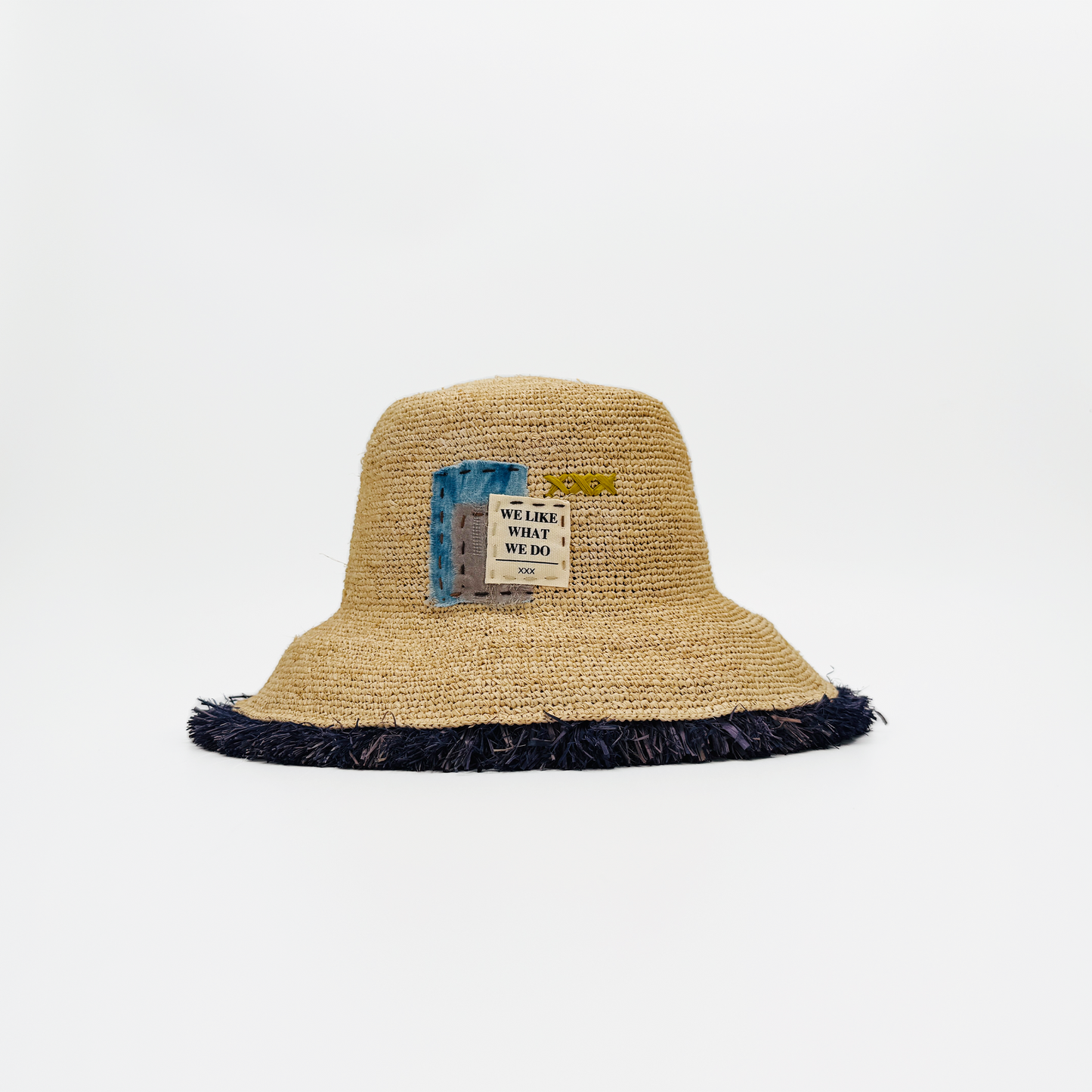 Bucket LIZ00085