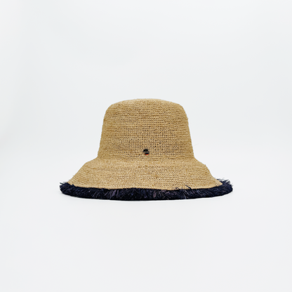 Bucket LIZ00085