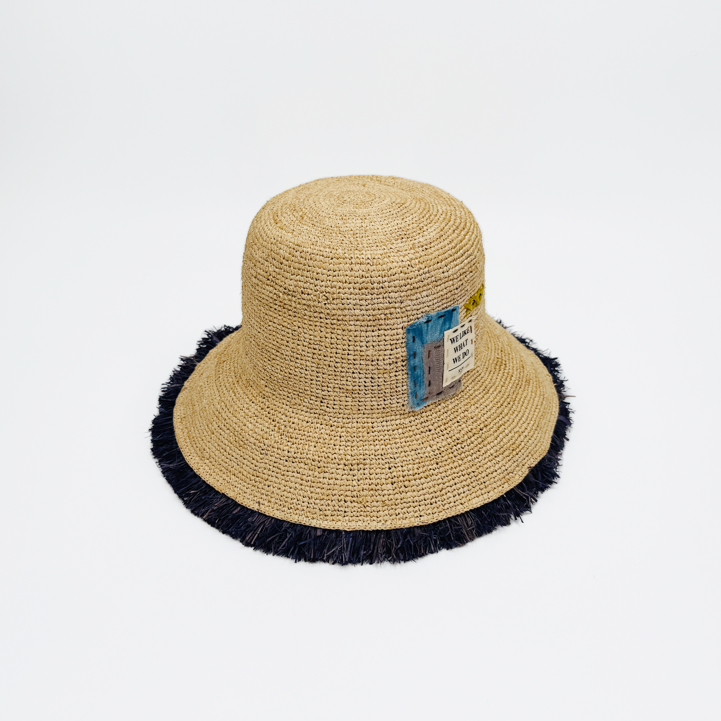 Bucket LIZ00085