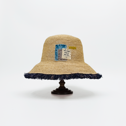 Bucket LIZ00085