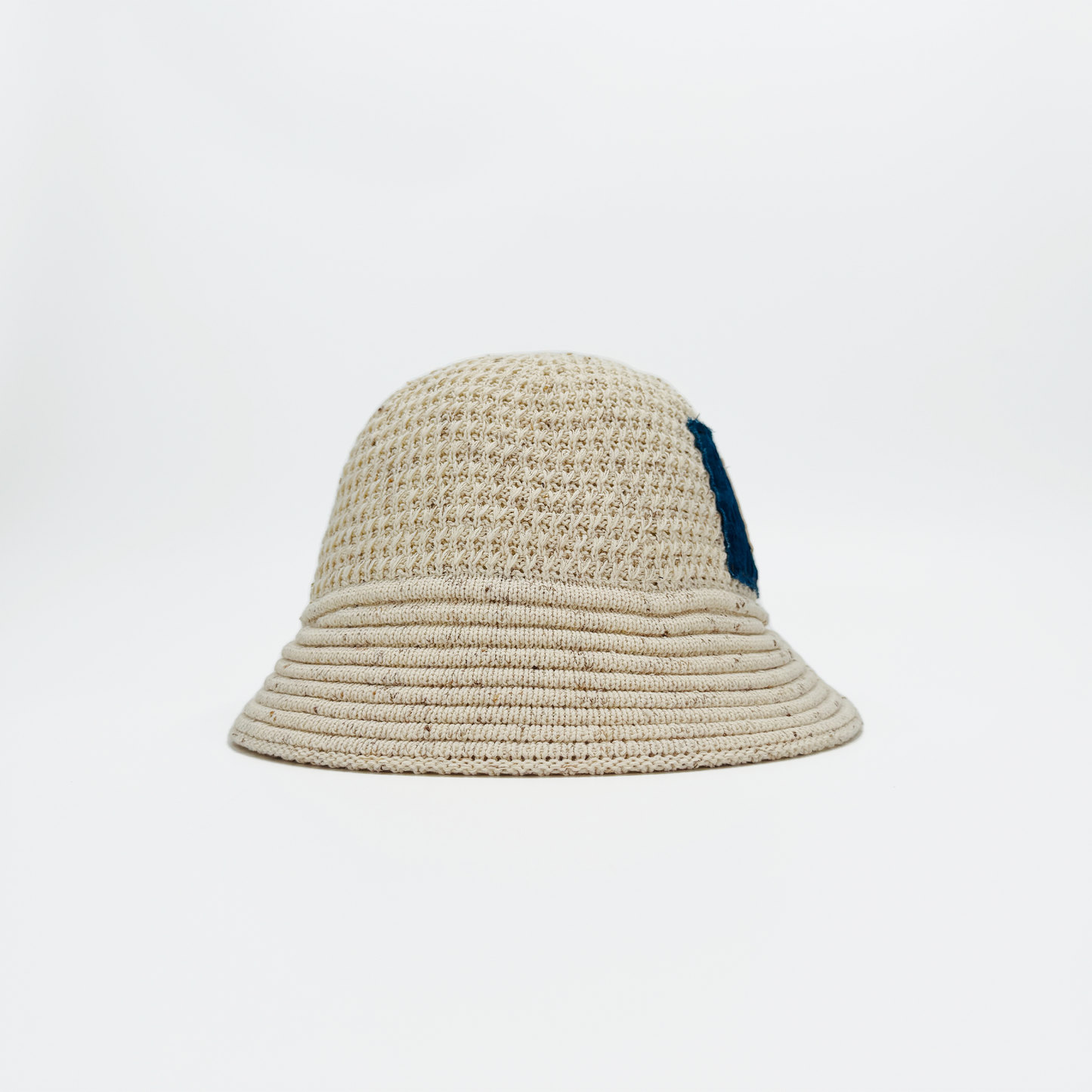 Bucket LIZ00096