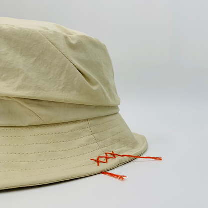Bucket LIC136