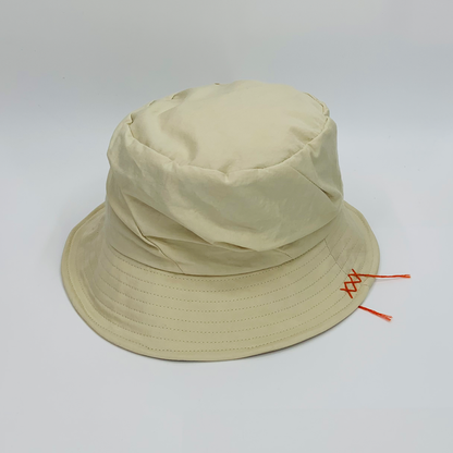 Bucket LIC136